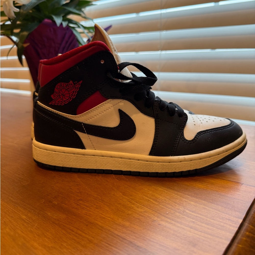 Nike Air Jordan 1 Black and Red Athletic Shoes